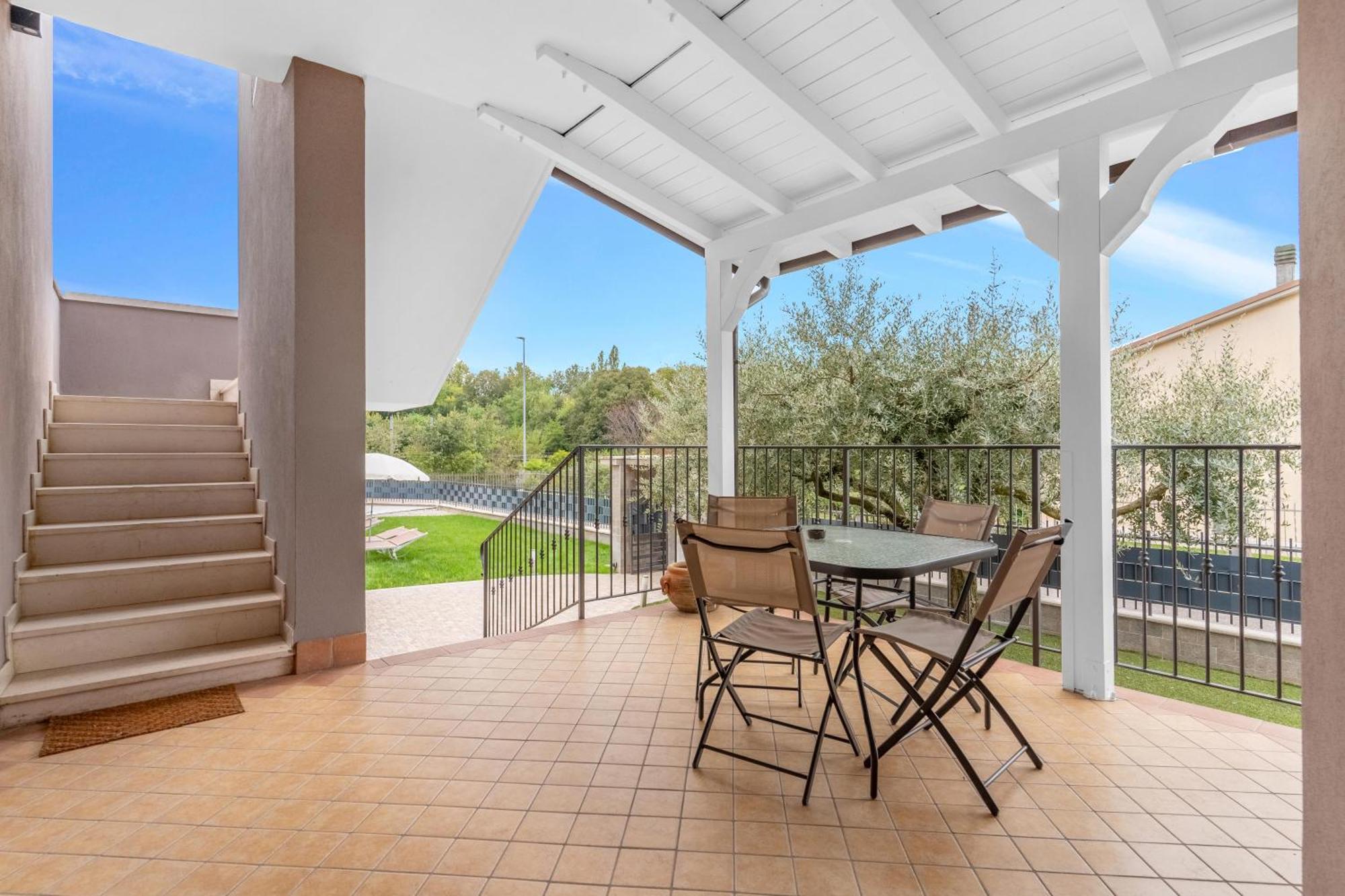 -Free Pool And Parking- Garda House Apartments Castelnuovo del Garda Buitenkant foto