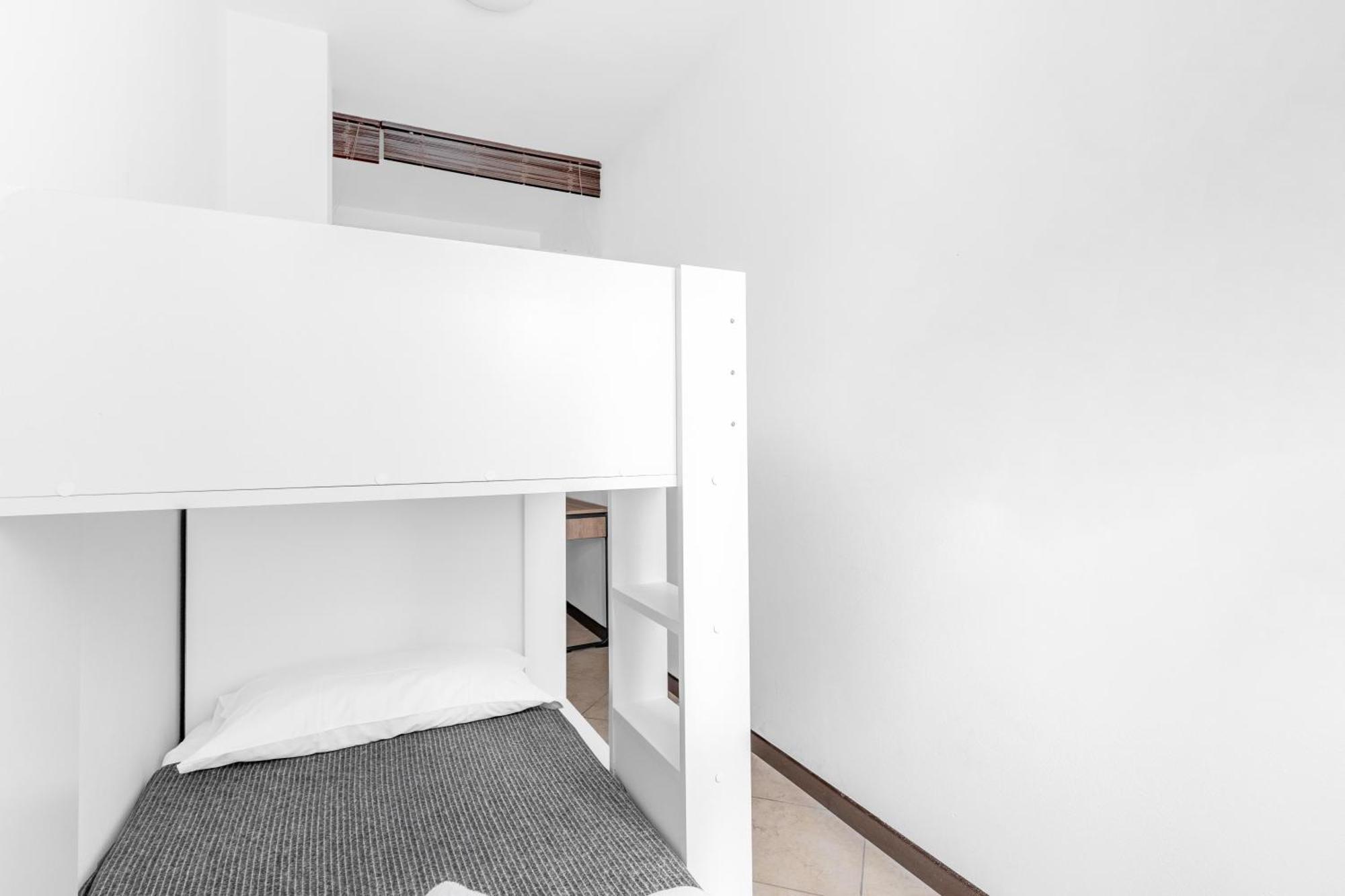 -Free Pool And Parking- Garda House Apartments Castelnuovo del Garda Buitenkant foto