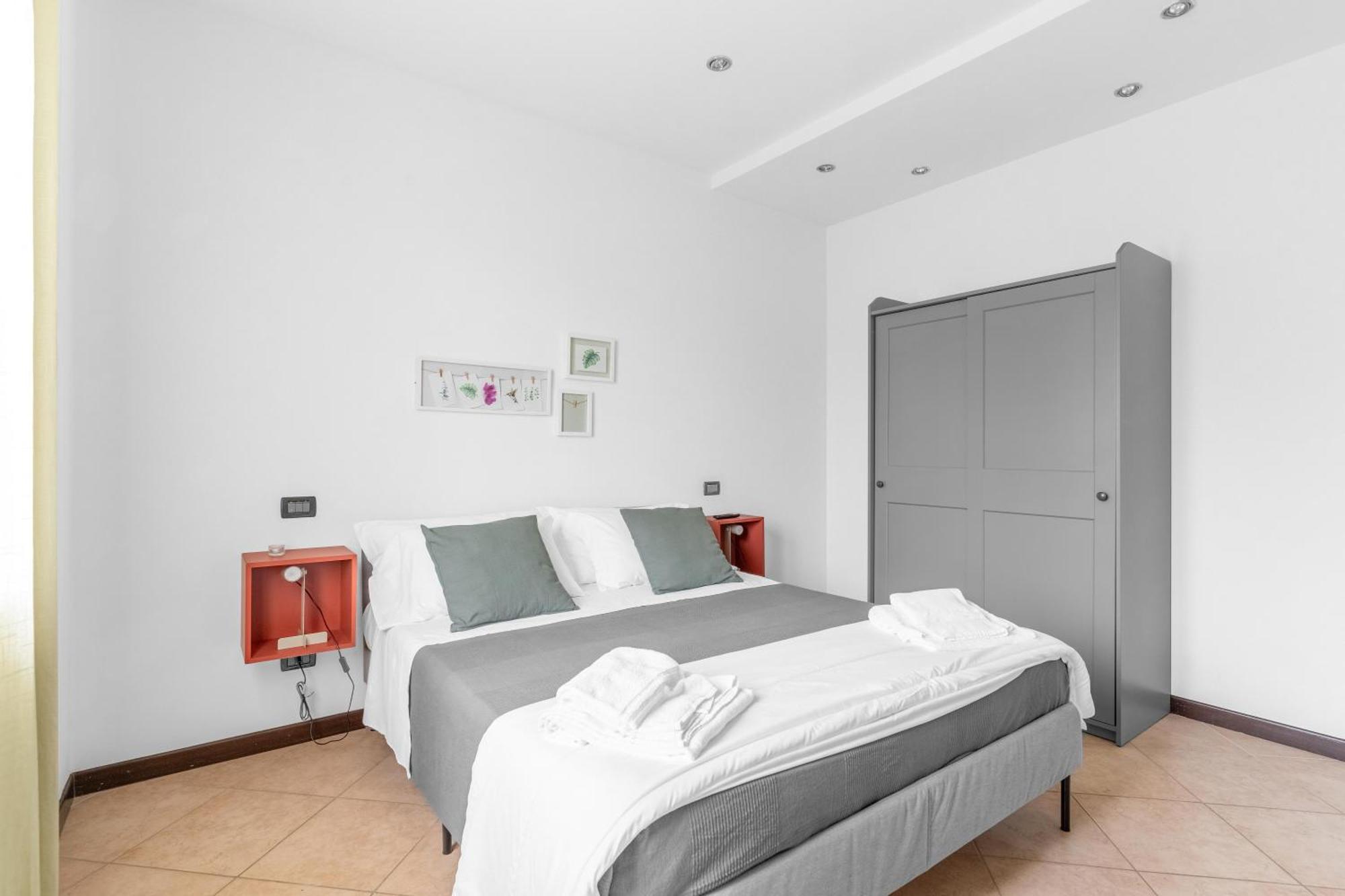-Free Pool And Parking- Garda House Apartments Castelnuovo del Garda Buitenkant foto
