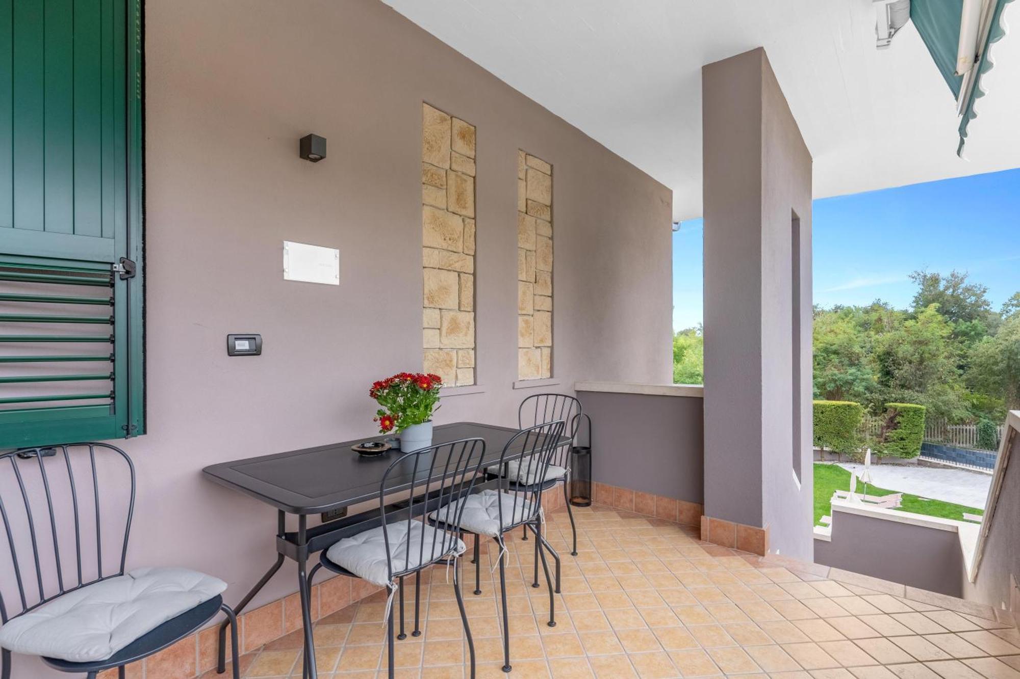 -Free Pool And Parking- Garda House Apartments Castelnuovo del Garda Buitenkant foto